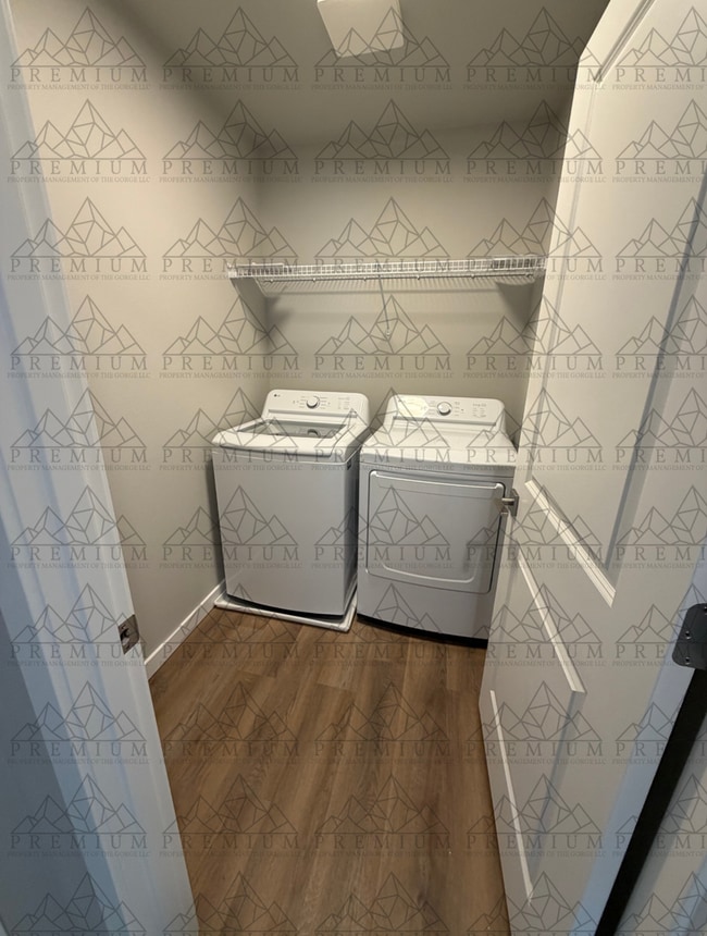 Building Photo - 3 BED 2.5 BATH NEW BUILD!