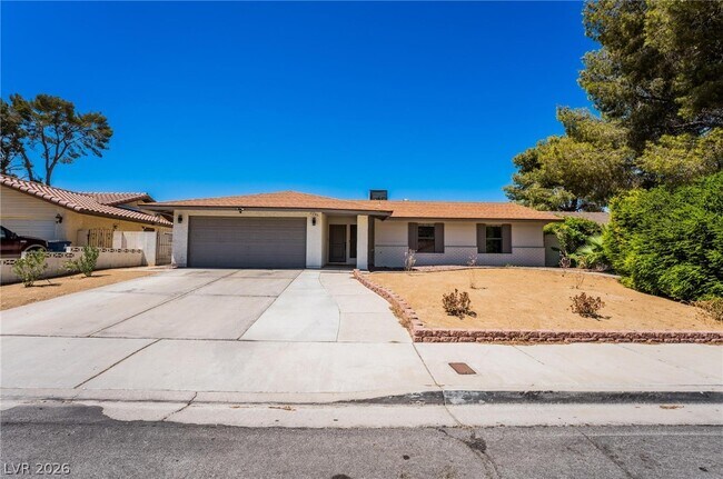 Building Photo - 2206 Heavenly View Dr