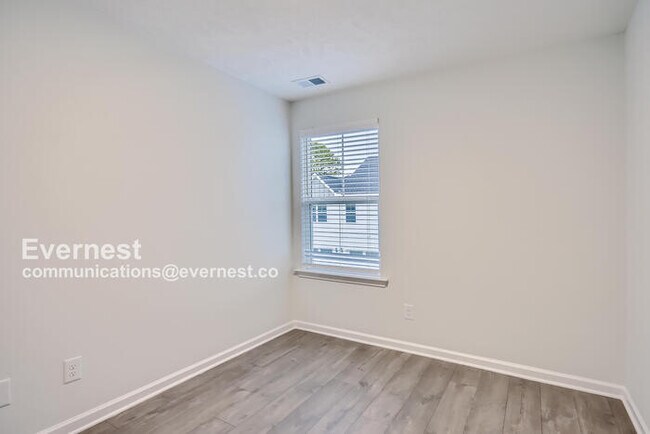 Building Photo - 229 Ansley Wy