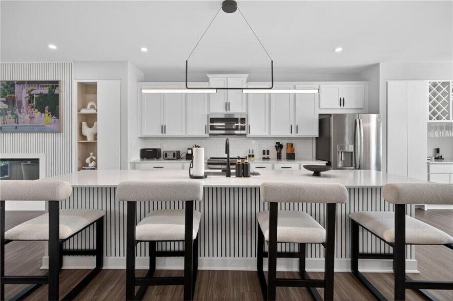 Building Photo - 1445 Creekside Cir NW