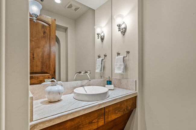 Building Photo - 43 Mount San Jacinto Cir