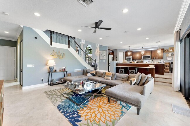 Building Photo - 9173 Delemar Ct