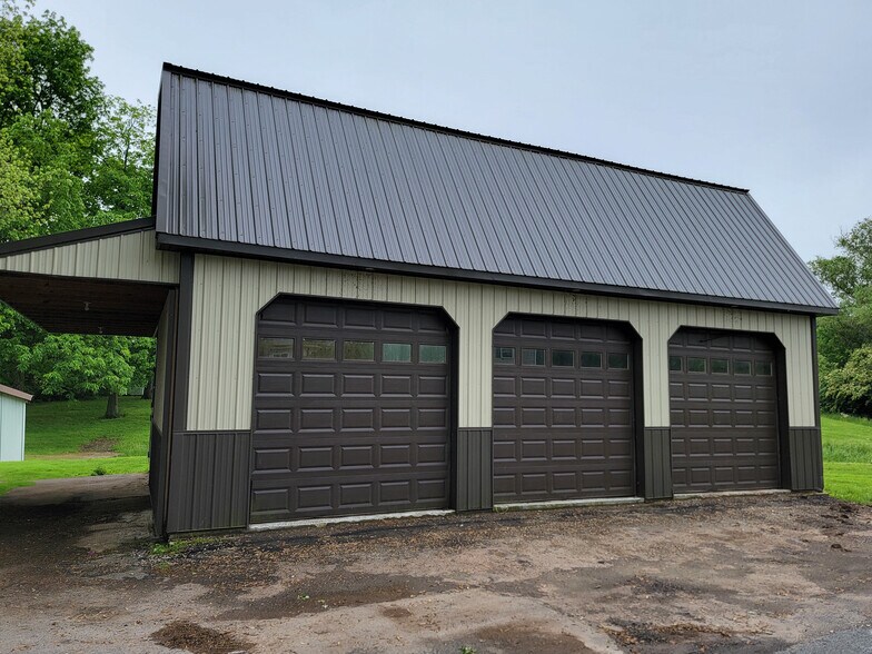Building Photo - 189 W Maple Grove Rd