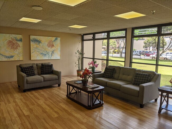 Building Photo - 5070 Likini St