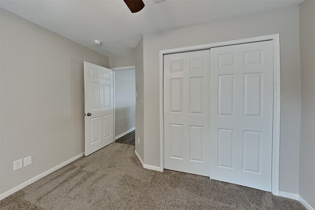 Building Photo - 4614 Bridgestone Path Dr