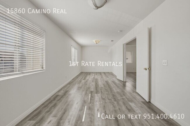 Building Photo - 15860 Camino Real