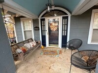 Building Photo - Contact Peggy 501 676 1758