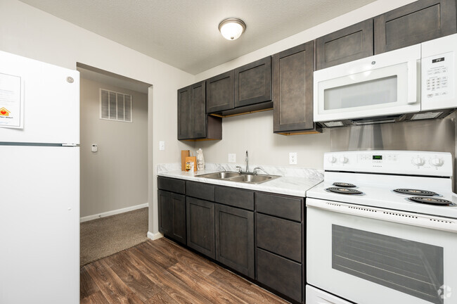 Interior Photo - Fountain Lake Apartment Homes