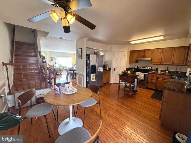 Building Photo - 8732 Stone Hill Pl