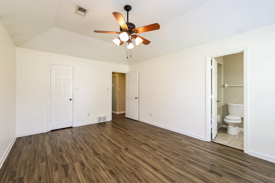 Building Photo - 7549 Clarkfield Pl