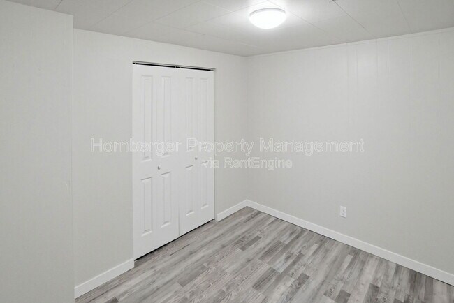 Building Photo - 9715 N Stevens St