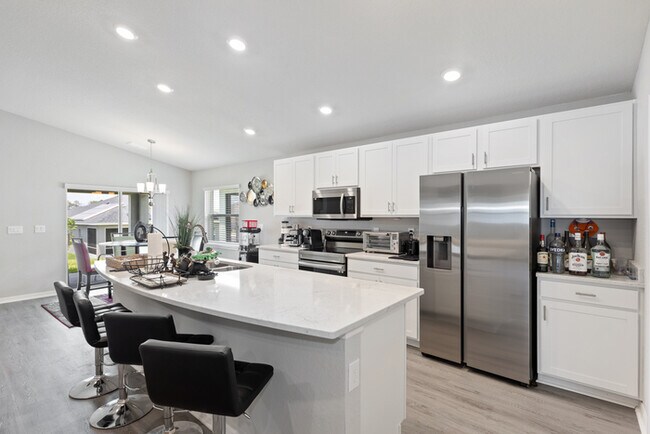 Building Photo - 2172 Desert Rose Dr
