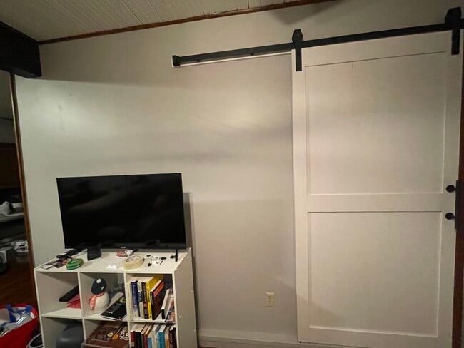 Living Room - 8325 Dallas Ave S