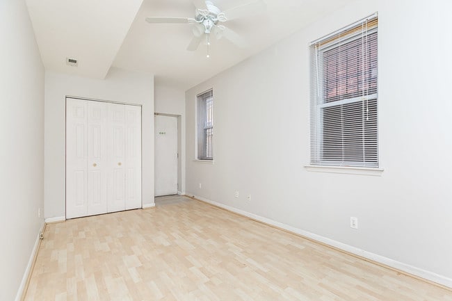 Building Photo - 1023 S Hanover St