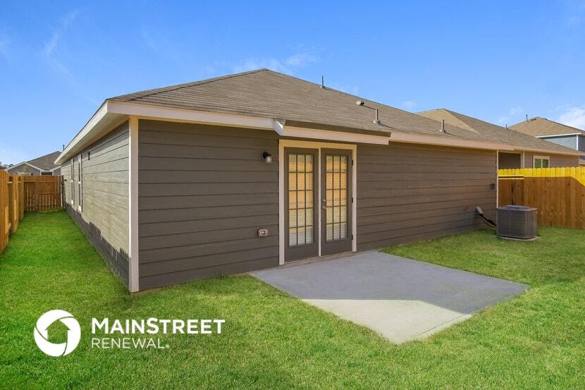 Building Photo - 21095 Titian Dr.