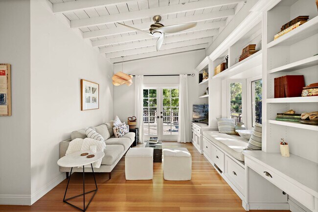 Building Photo - Bluebird Canyon Hidden Gem