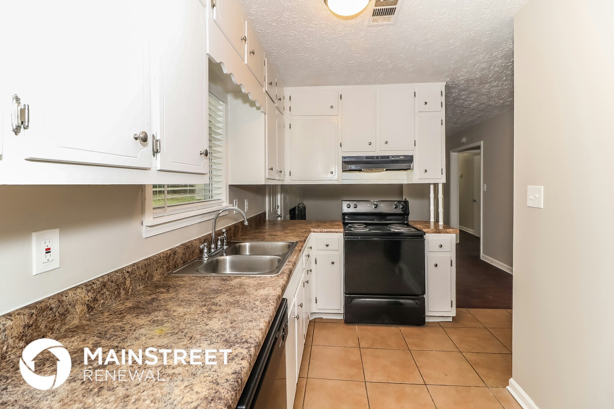 Building Photo - 3470 Valley Oaks Rd