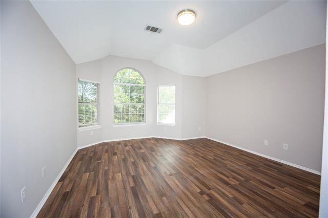 Building Photo - 6718 Scarlet Dr