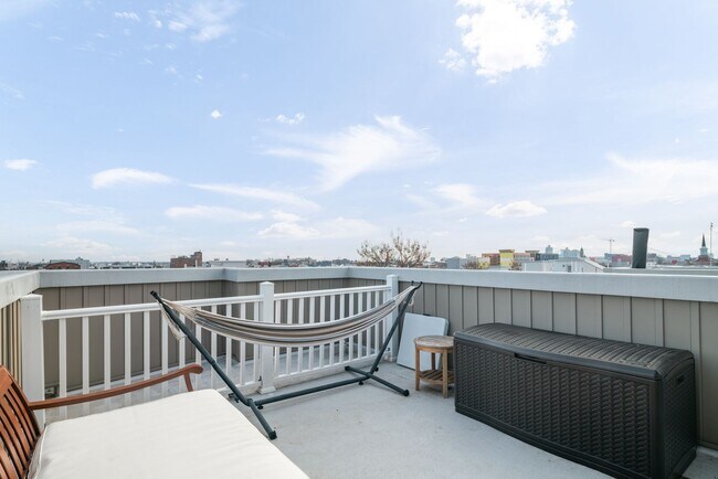 Building Photo - Four Bed Olde Kensington/Fishtown Home