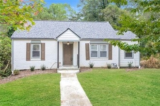 Building Photo - 1235 Beechview Dr SE