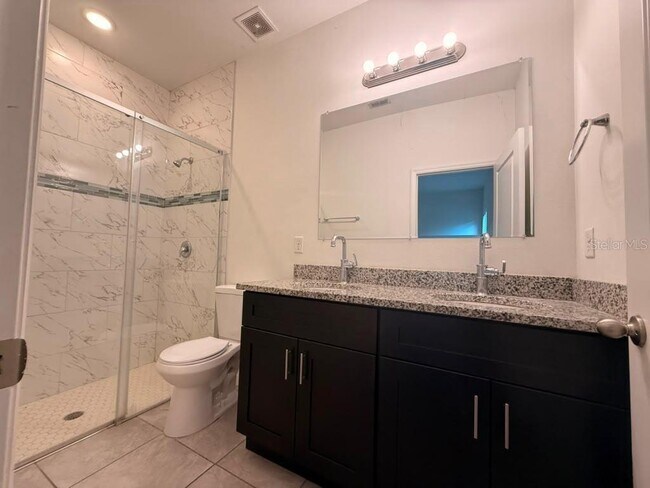 Building Photo - 7855 SW 127th Loop