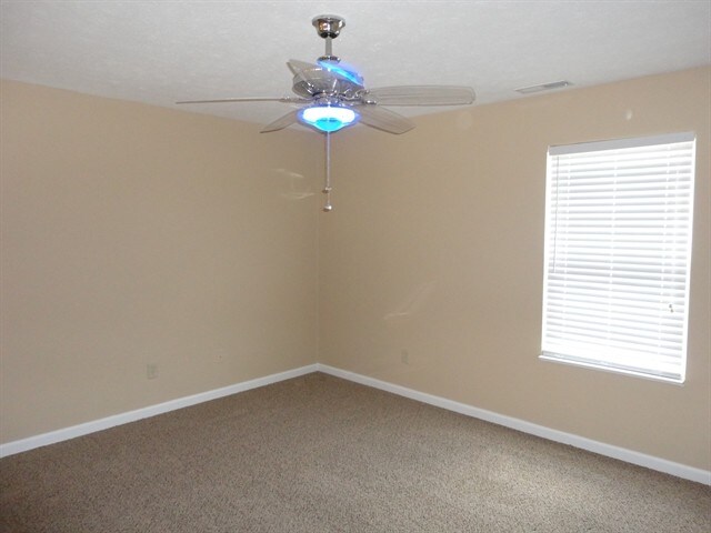 Building Photo - 8364 Chesterhill Ln