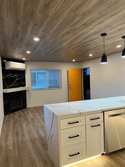 Building Photo - 33751 El Encanto Ave