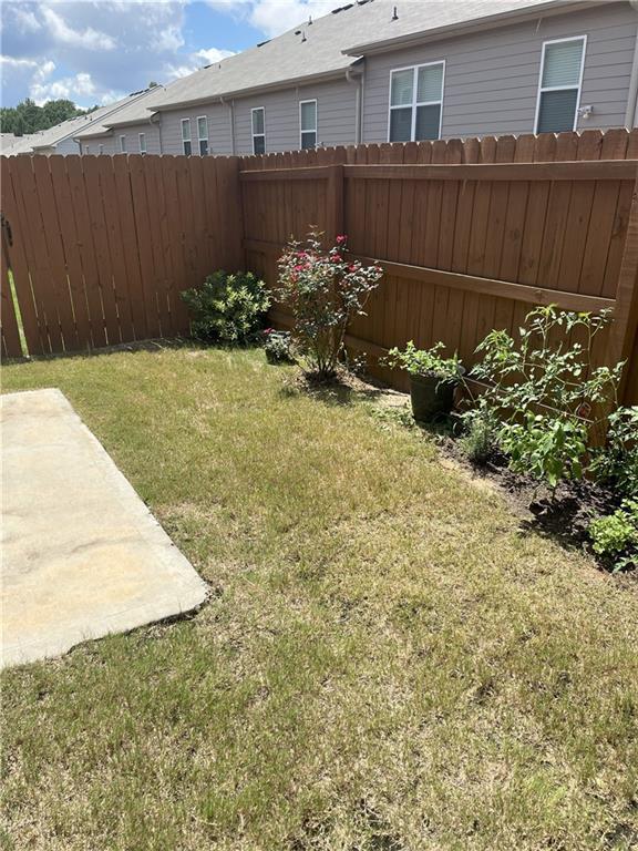 Building Photo - 7741 Squire Ct