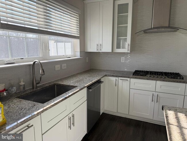 Building Photo - 7999 Potter Pl