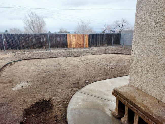 Building Photo - 764 Terracotta Pl SW