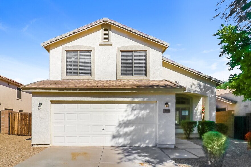 Primary Photo - 12690 W Mulberry Dr