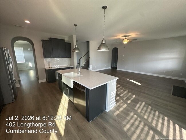 Building Photo - 402 Longthorpe Rd
