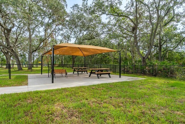 Building Photo - 5027 Capri Hbr Dr