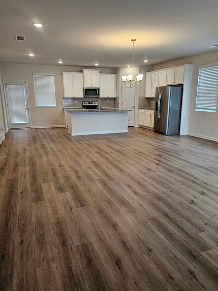 Building Photo - 1056 Thomasville Estate Way