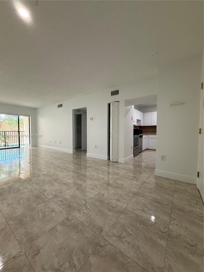 Building Photo - 8261 SW 128th St