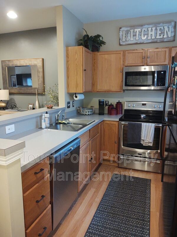 Building Photo - 3043 Uxbridge Woods Ct
