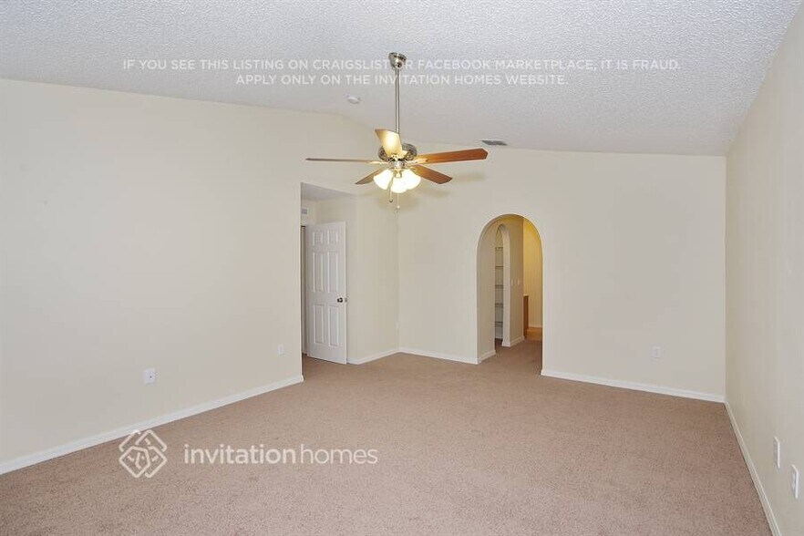 Building Photo - 2510 Anacostia Ave