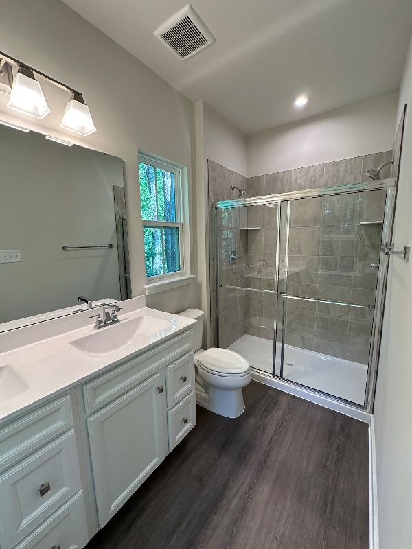Building Photo - 418 bigwood Dr