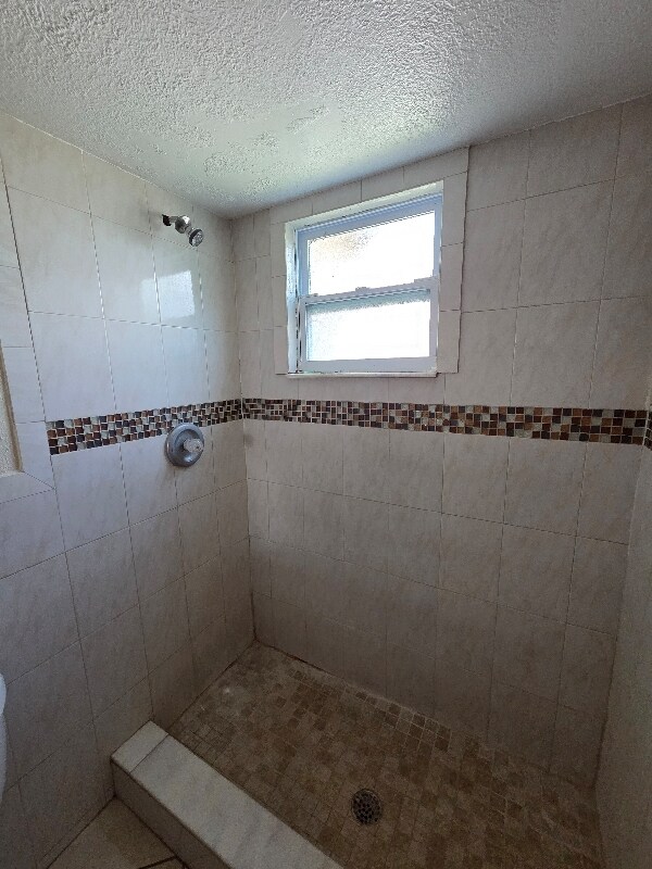 Building Photo - 8140 Medford Dr