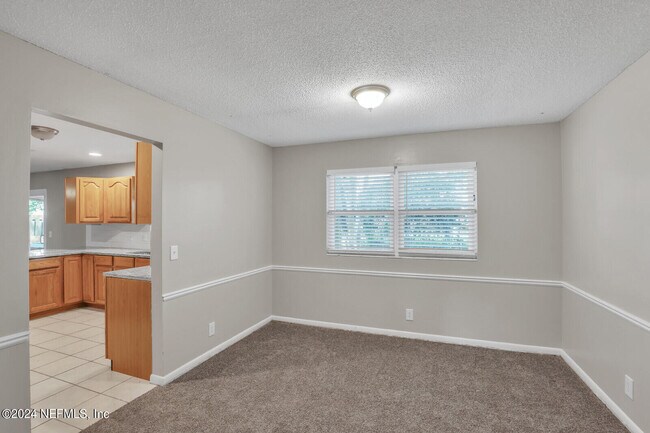 Building Photo - 3917 Tara Hall Dr