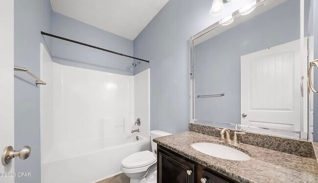 Building Photo - 282 Whispering Lake Dr