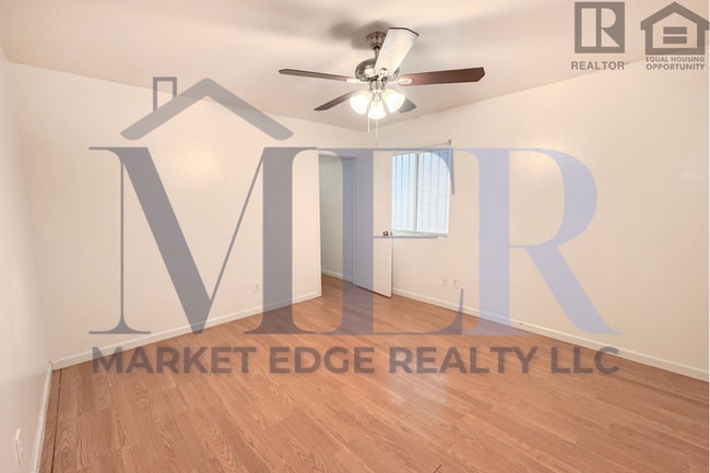 Building Photo - 2Bed/2Bath Townhome at Indian School/67th Ave! $199 MOVE-IN SPECIAL! Ready for Immediate Move-In!