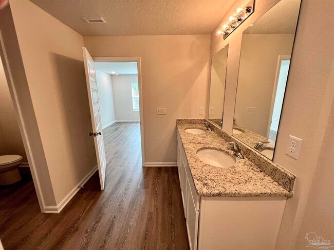 Building Photo - 4119 Whitetail Ln