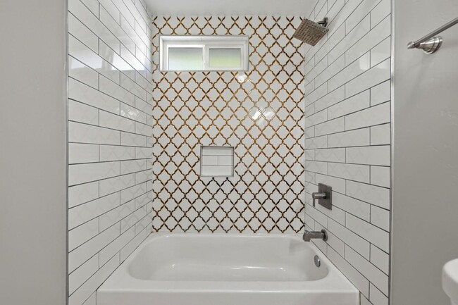 Building Photo - 17212 Matinal Rd