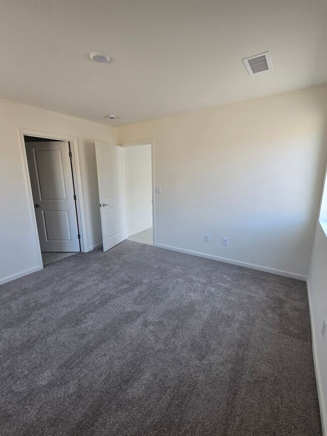 Building Photo - New home ready to rent in Dayton, $2350 per month