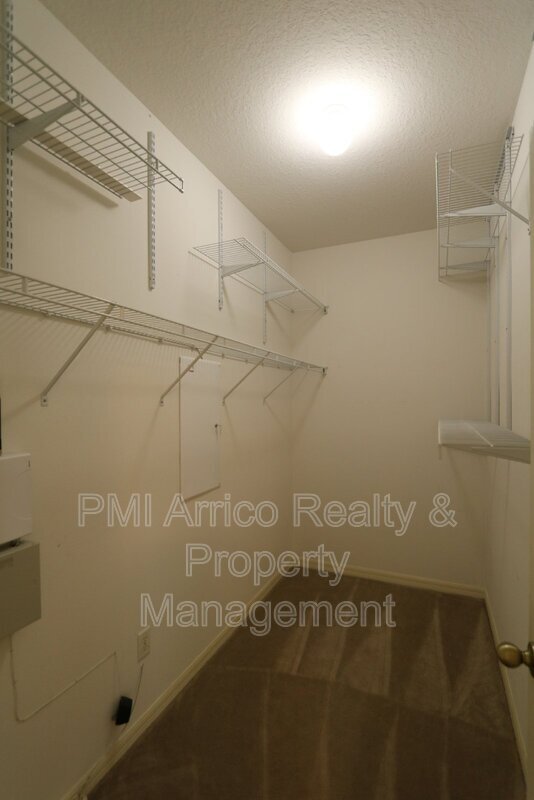 Building Photo - 4027 Langdrum Dr