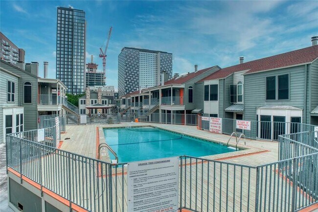 Primary Photo - 2529 Rio Grande St