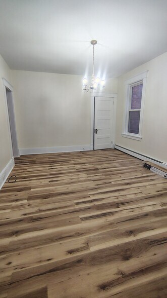 Building Photo - 410 Fayette St