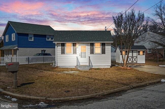 Building Photo - 75 S Washington Dr