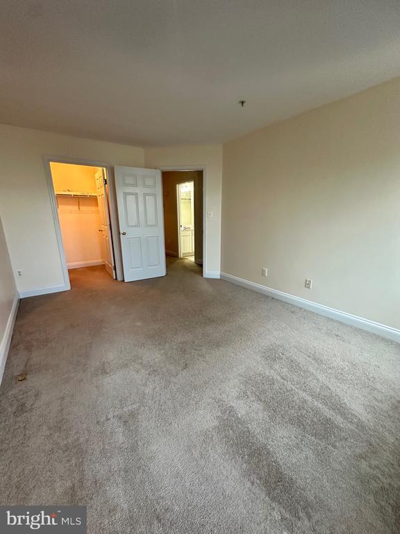 Building Photo - 818 Estuary Dr